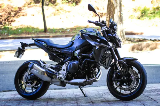 BMW F 900 R SPORT PLUS 