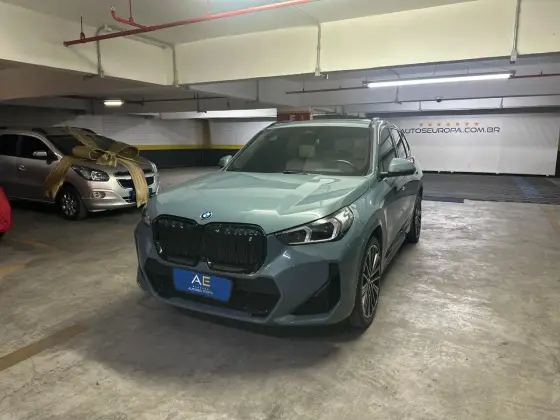 BMW iX1 ELÉTRICO XDRIVE30 M SPORT BMW iX1 ELÉTRICO XDRIVE30 M SPORT