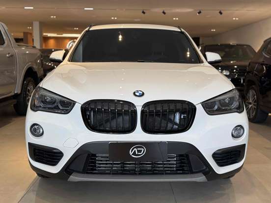 BMW-X1-2018