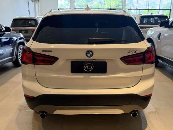 BMW-X1-2.0 16V TURBO ACTIVEFLEX SDRIVE20I 4P AUTOMÁTICO BMW-X1-2018