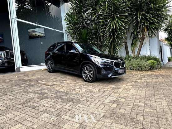 BMW-X1-2022
