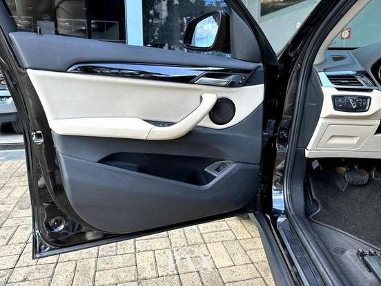 BMW-X1-2022