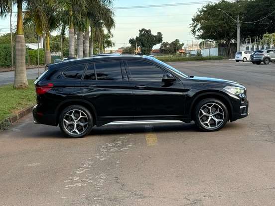 BMW-X1-2.0 16V TURBO ACTIVEFLEX SDRIVE20I X-LINE 4P AUTOMÁTICO BMW-X1-2019