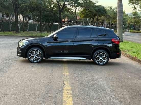 BMW-X1-2019