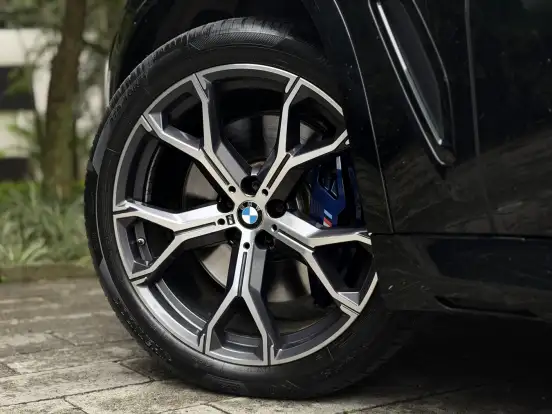 BMW-X5-3.0 I6 TURBO HÍBRIDO XDRIVE45E M SPORT AUTOMÁTICO BMW-X5-2021