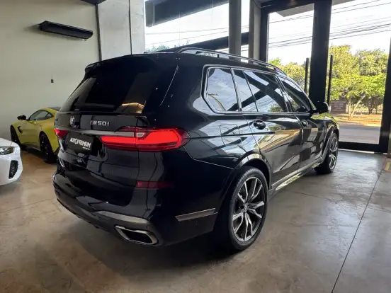 BMW-X7-4.4 V8 GASOLINA M50i STEPTRONIC BMW-X7-2021