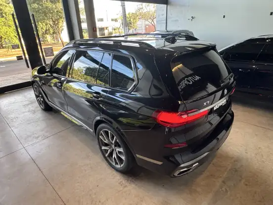 BMW-X7-4.4 V8 GASOLINA M50i STEPTRONIC BMW-X7-2021
