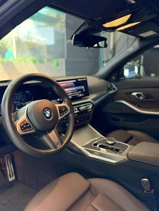 BMW-320i-2024