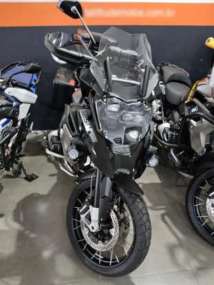 BMW-R 1250 RT TRIPLE BLACK-2022