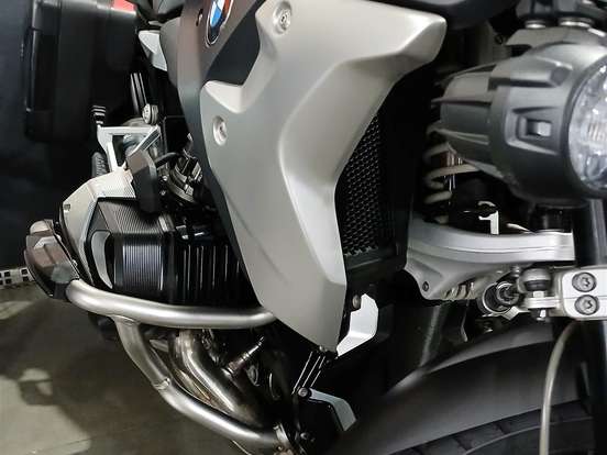 BMW-R 1250 RT TRIPLE BLACK BMW-R 1250 RT TRIPLE BLACK-2022