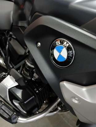 BMW-R 1250 RT TRIPLE BLACK-2022