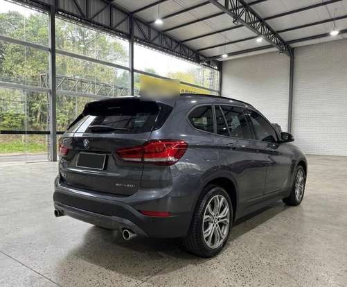 BMW-X1-2021