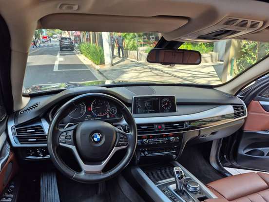 BMW-X5-2017