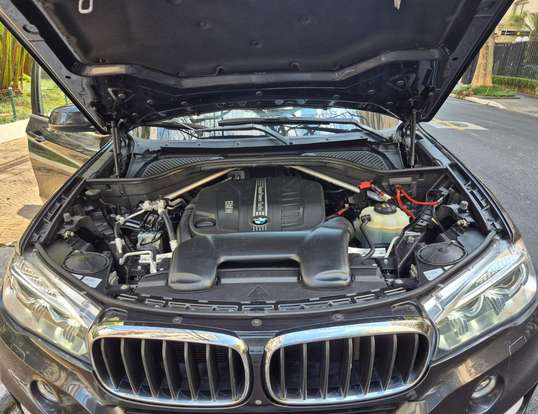 BMW-X5-2017