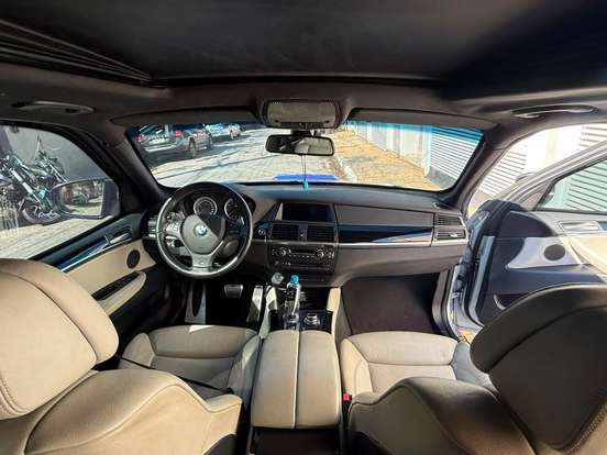 BMW-X5-4.4 M V8 32V BI-TURBO GASOLINA 4P AUTOMATICO BMW-X5-2010