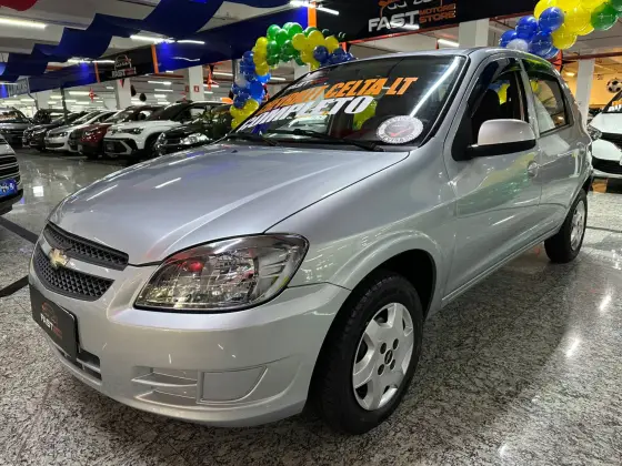 CHEVROLET CELTA 1.0 MPFI LT 8V FLEX 4P MANUAL CHEVROLET CELTA 1.0 MPFI LT 8V FLEX 4P MANUAL