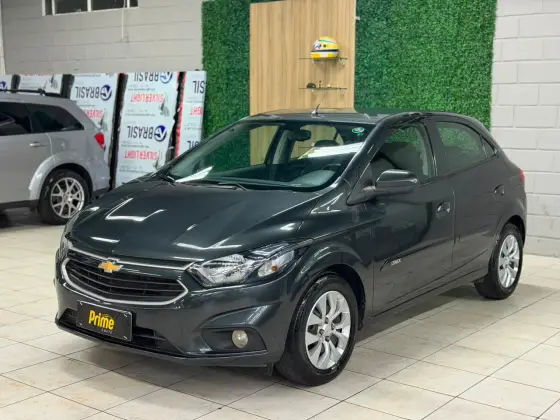 CHEVROLET ONIX 1.4 MPFI LT 8V FLEX 4P AUTOMÁTICO CHEVROLET ONIX 1.4 MPFI LT 8V FLEX 4P AUTOMÁTICO