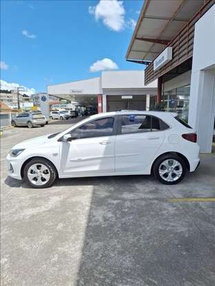 CHEVROLET-ONIX-2021