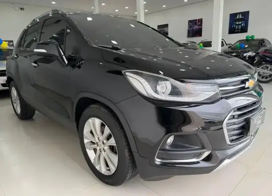 CHEVROLET-TRACKER-2018