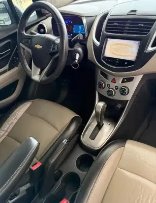 CHEVROLET-TRACKER-2014