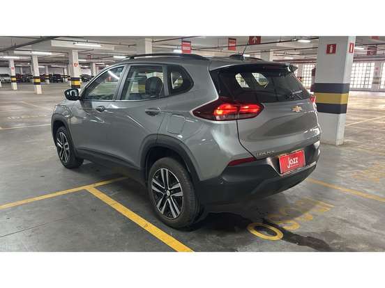 CHEVROLET-TRACKER-2024
