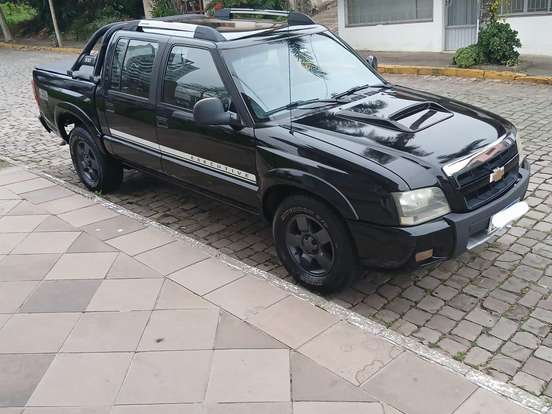 CHEVROLET-S10-2.4 MPFI EXECUTIVE 4X2 CD 8V FLEX 4P MANUAL CHEVROLET-S10-2011