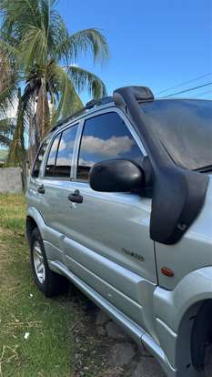 CHEVROLET-TRACKER-2008