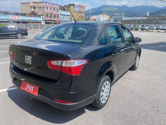 FIAT-GRAND SIENA-2021