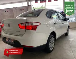 FIAT GRAND SIENA 1.4 MPI ATTRACTIVE 8V FLEX 4P MANUAL FIAT GRAND SIENA 1.4 MPI ATTRACTIVE 8V FLEX 4P MANUAL