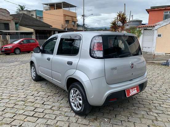 FIAT-UNO-2021