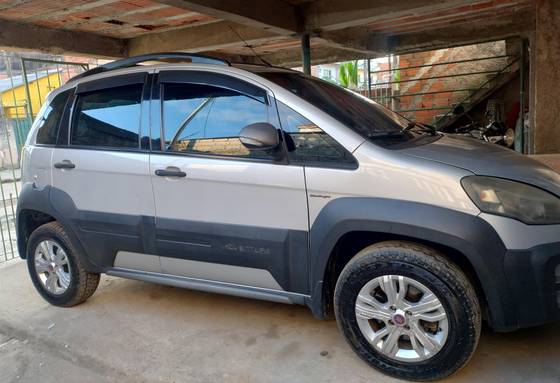 FIAT IDEA 1.8 MPI ADVENTURE 16V FLEX 4P AUTOMATIZADO