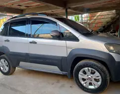 FIAT IDEA 1.8 MPI ADVENTURE 16V FLEX 4P AUTOMATIZADO FIAT IDEA 1.8 MPI ADVENTURE 16V FLEX 4P AUTOMATIZADO