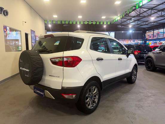 FORD-ECOSPORT-2016