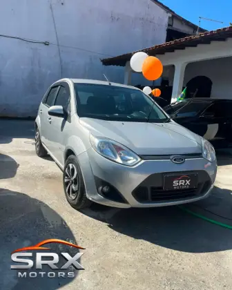 FORD FIESTA 1.0 ROCAM HATCH 8V FLEX 4P MANUAL FORD FIESTA 1.0 ROCAM HATCH 8V FLEX 4P MANUAL