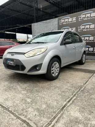 FORD-FIESTA-2011