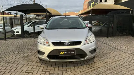 FORD FOCUS 2.0 GLX 16V GASOLINA 4P MANUAL