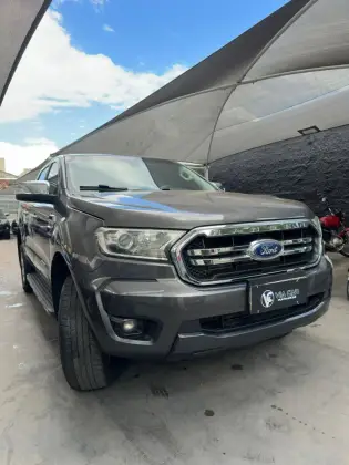FORD RANGER 3.2 XLT 4X4 CD 20V DIESEL 4P AUTOMÁTICO