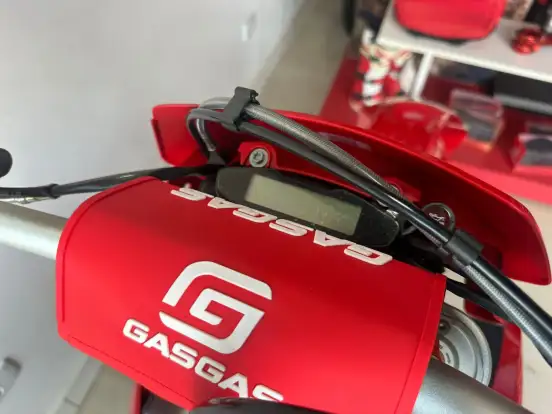 GAS GAS-EC 300-2025