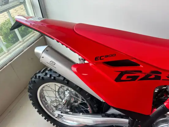 GAS GAS-EC 300 GAS GAS-EC 300-2025