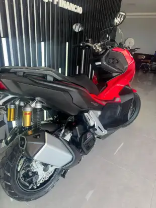 HONDA-ADV-2023