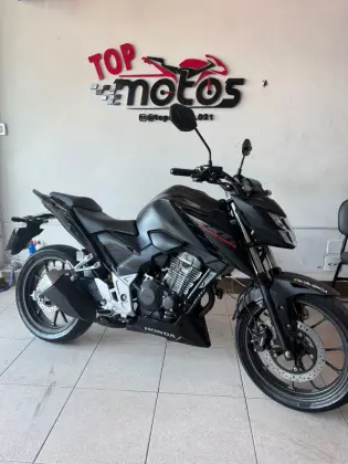 HONDA CB 300F TWISTER CBS HONDA CB 300F TWISTER CBS