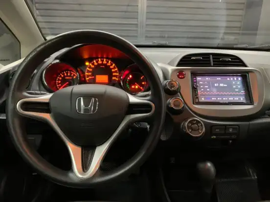 HONDA-FIT-2012
