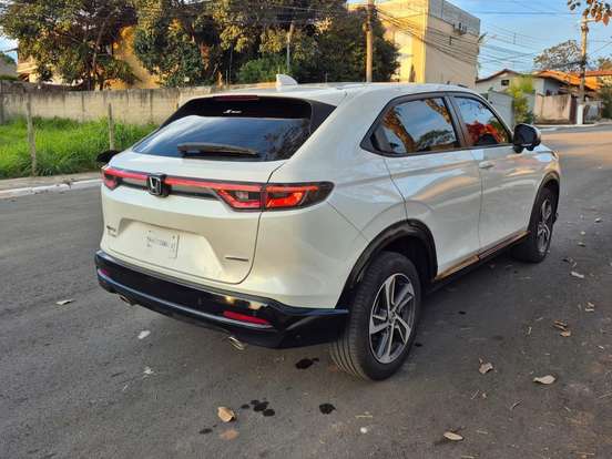 HONDA-HR-V-2024