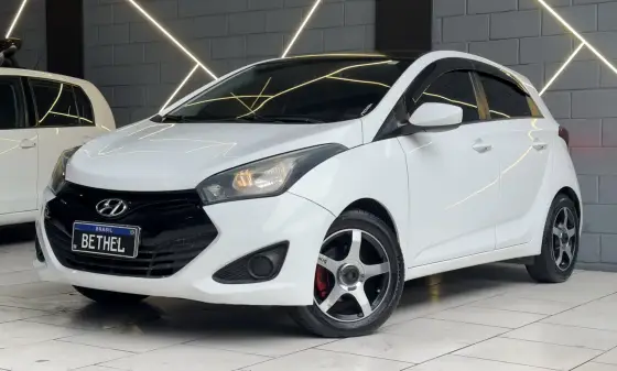 HYUNDAI HB20 1.0 COMFORT 12V FLEX 4P MANUAL HYUNDAI HB20 1.0 COMFORT 12V FLEX 4P MANUAL
