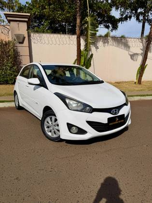 HYUNDAI HB20 1.0 COMFORT PLUS 12V FLEX 4P MANUAL