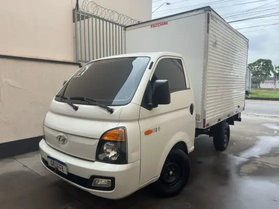 HYUNDAI HR 2.5 LONGO SEM CAÇAMBA 4X2 16V 130CV TURBO INTERCOOLER DIESEL 2P MANUAL HYUNDAI HR 2.5 LONGO SEM CAÇAMBA 4X2 16V 130CV TURBO INTERCOOLER DIESEL 2P MANUAL