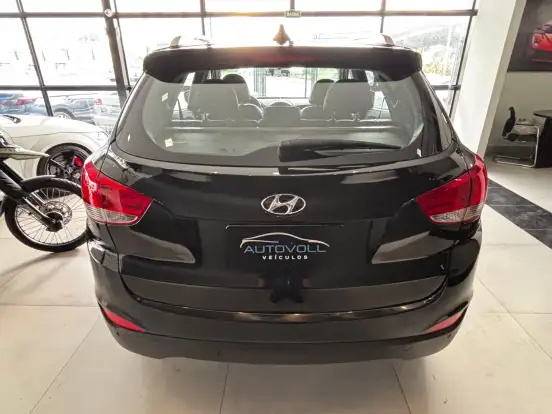 HYUNDAI-IX35-2.0 MPFI GL 16V FLEX 4P AUTOMÁTICO HYUNDAI-IX35-2017