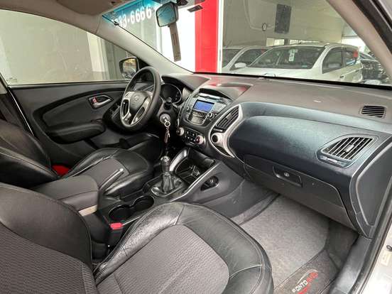 HYUNDAI-IX35-2.0 MPI 4X2 16V GASOLINA 4P MANUAL HYUNDAI-IX35-2010
