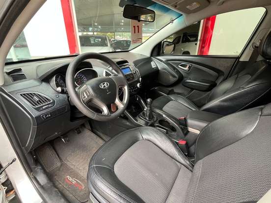 HYUNDAI-IX35-2010