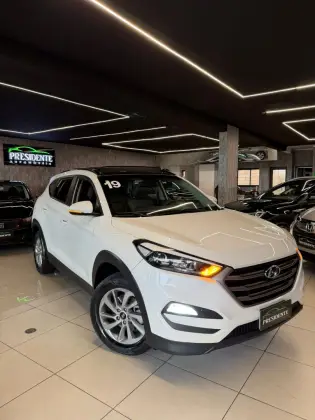 HYUNDAI TUCSON 1.6 16V T-GDI GASOLINA GLS ECOSHIFT HYUNDAI TUCSON 1.6 16V T-GDI GASOLINA GLS ECOSHIFT